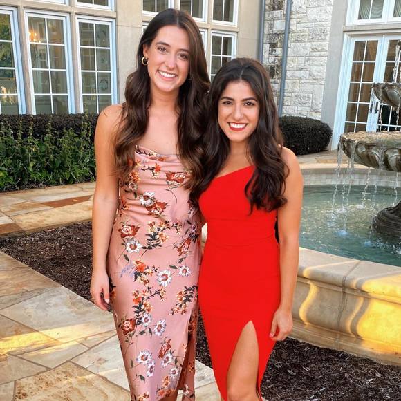 Meet your Posher, Nina - Picture 1 of 1